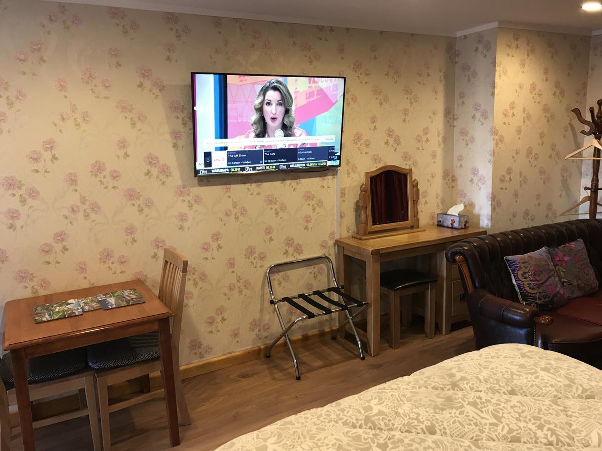 Cascades Motor Lodge Окленд Экстерьер фото